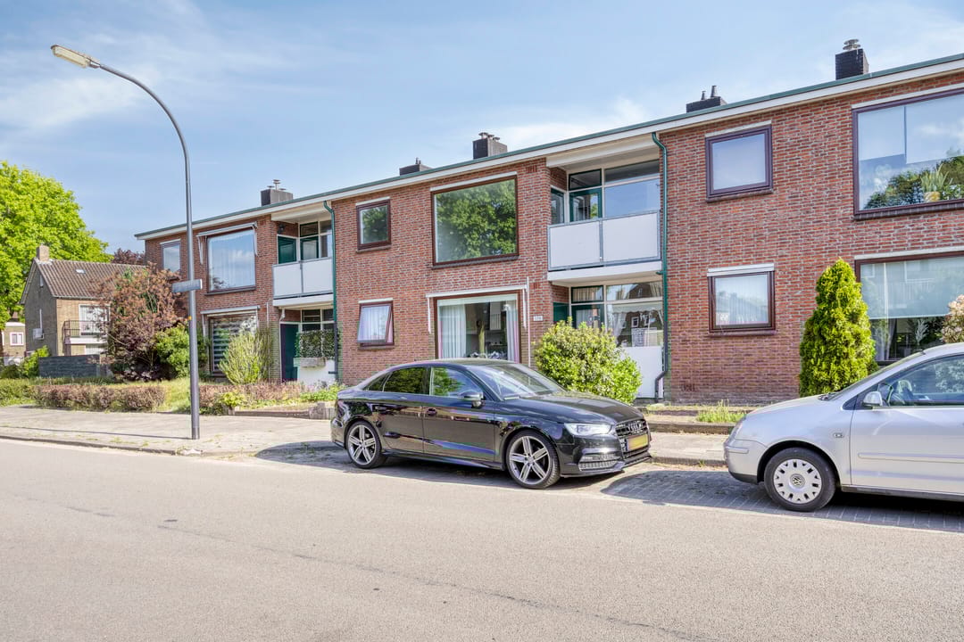 Foto 2 van Dr. Van Damstraat 182