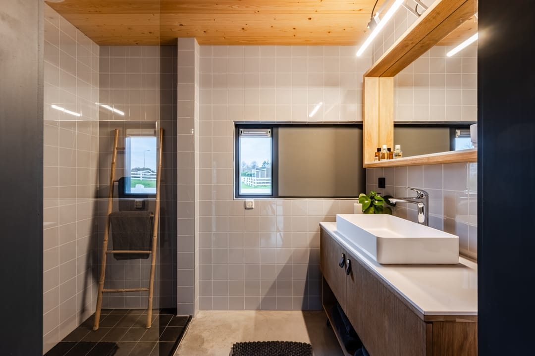 Photo 16 of Bovenkerkerweg 123-A