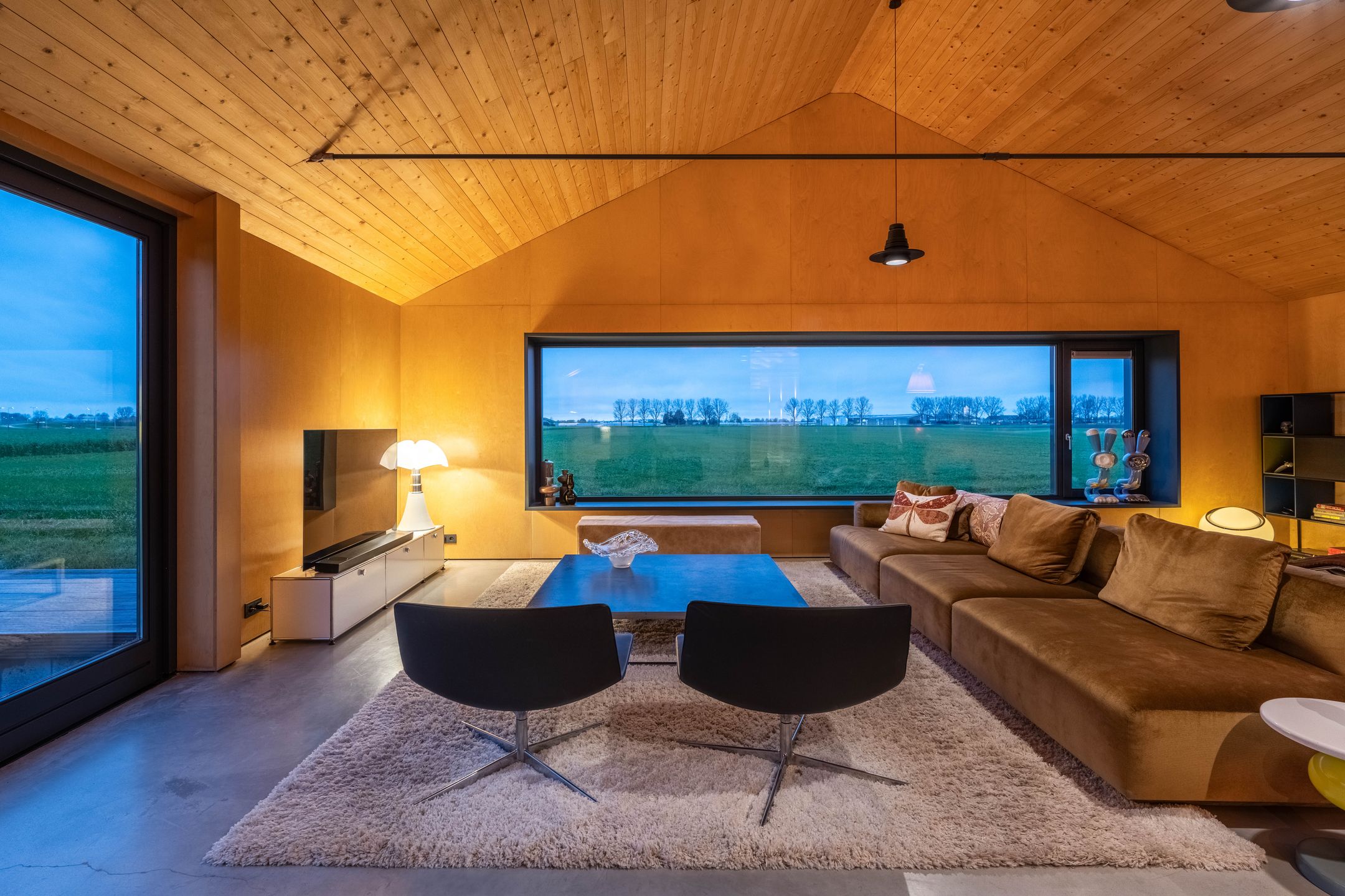 Photo 18 of Bovenkerkerweg 123-A