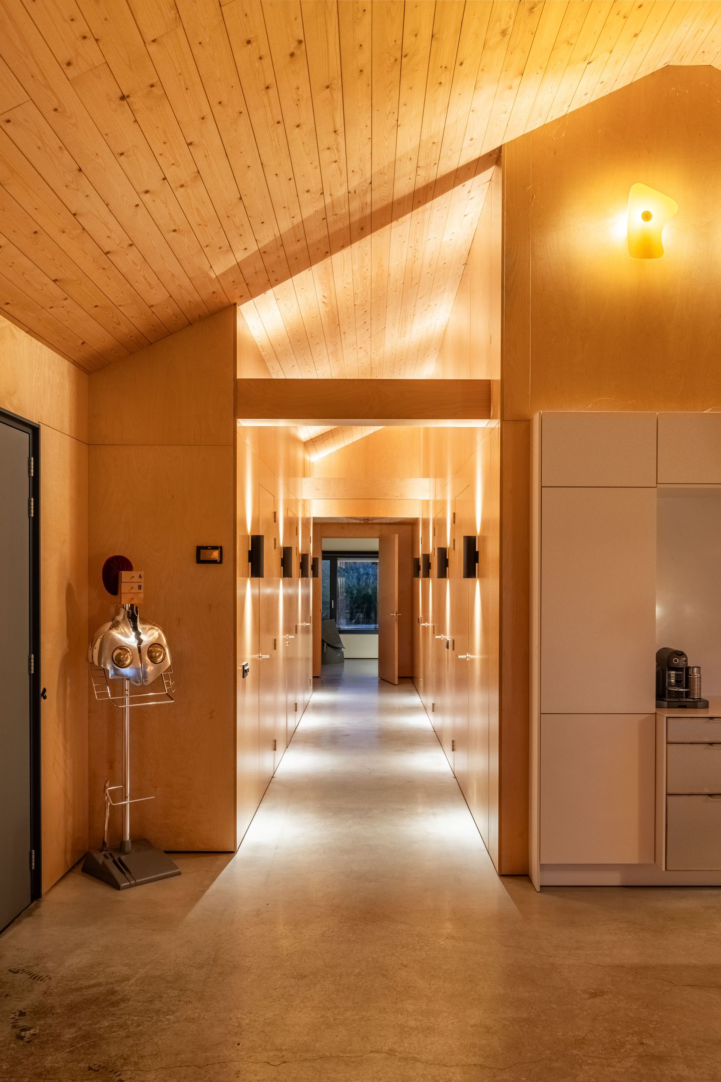 Photo 20 of Bovenkerkerweg 123-A