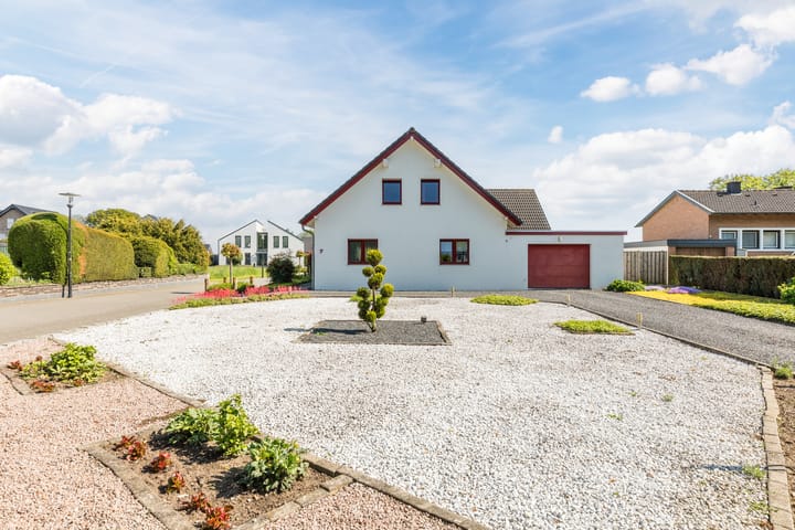 Foto 2 van Am Bongert 7