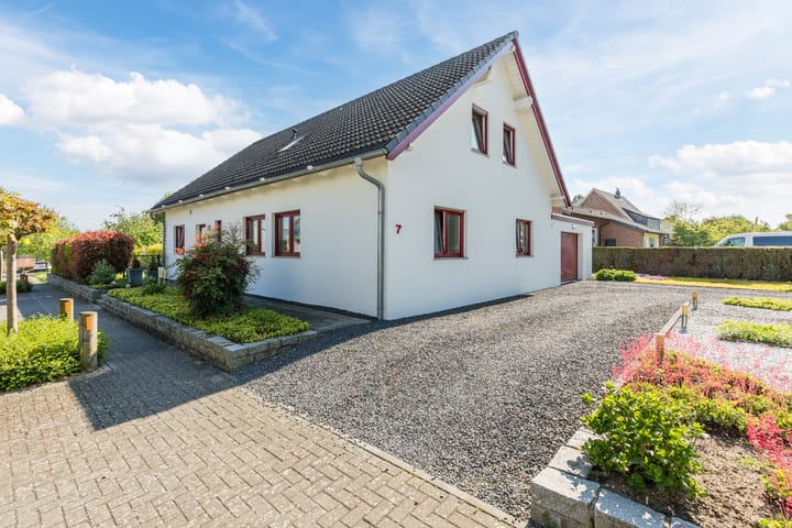 Foto 5 van Am Bongert 7