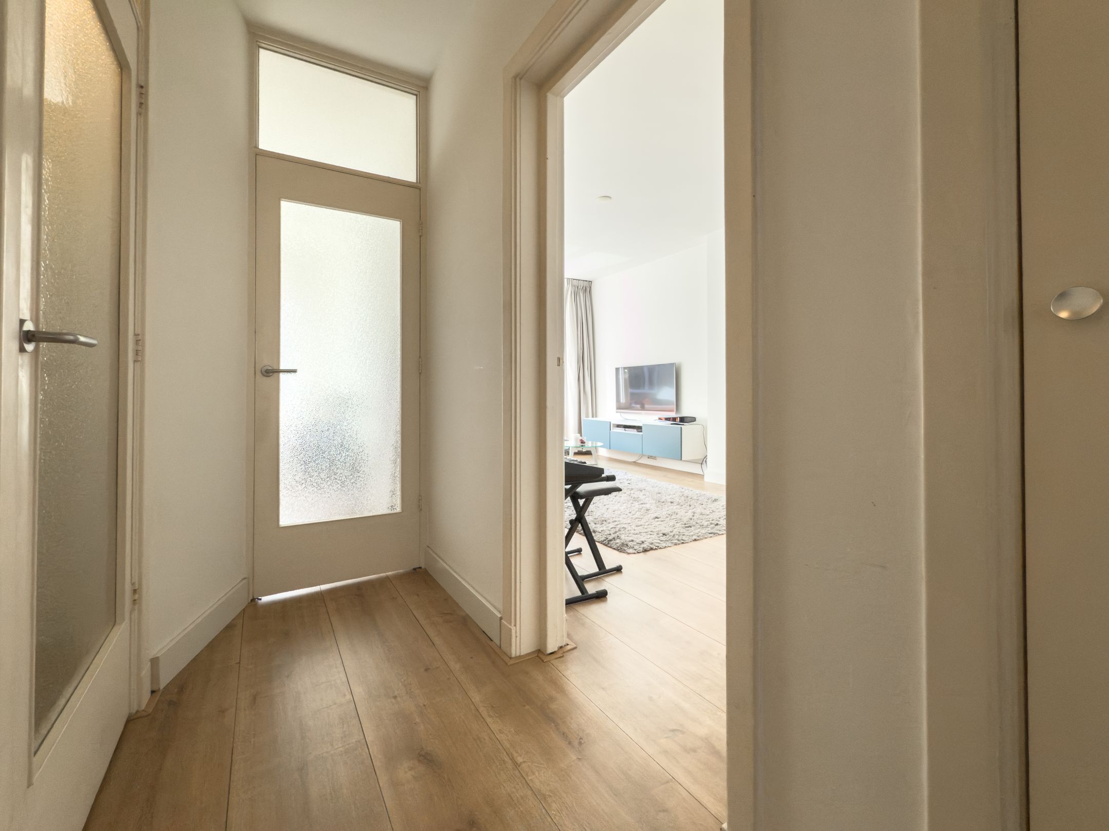 Foto 18 van Van Houtenstraat 9-B