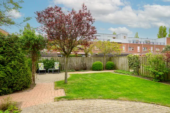 Foto 9 van Hofje van Maat 32