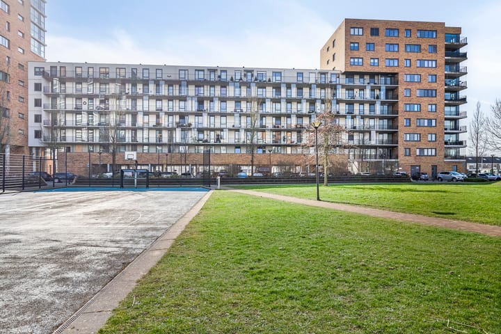 Foto 6 van Buizerdhof 371