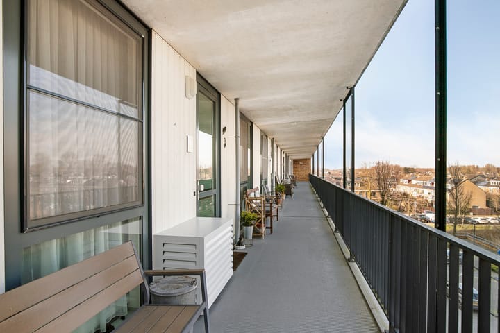 Foto 10 van Buizerdhof 371