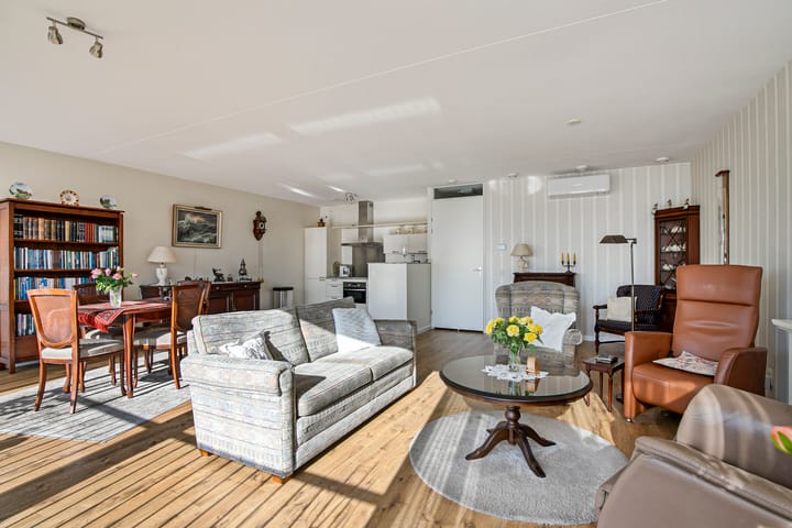 Foto 16 van Buizerdhof 371