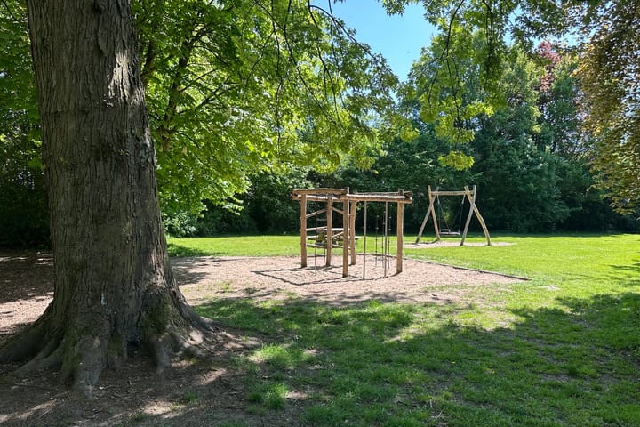 Photo 40 of Laanzicht 10