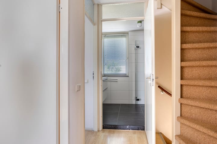 Photo 13 of Kamperfoelielaan 31