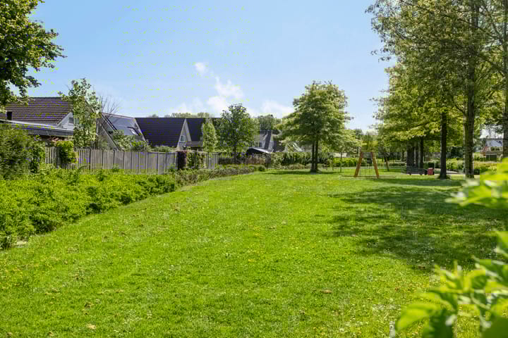 Photo 28 of Kamperfoelielaan 31