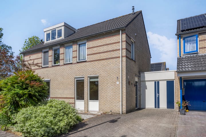 Photo 30 of Kamperfoelielaan 31