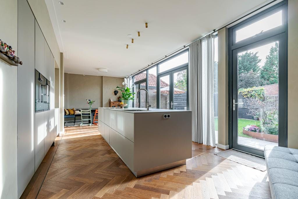 Photo 25 of Teding van Berkhoutlaan 3