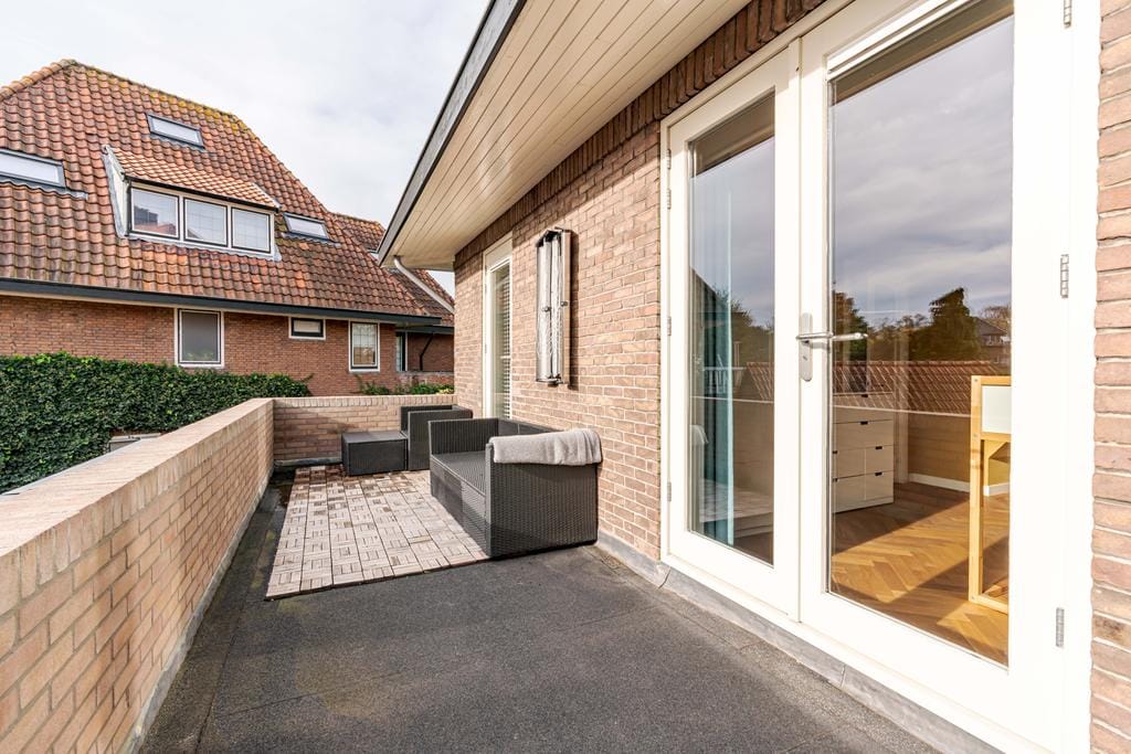 Photo 39 of Teding van Berkhoutlaan 3