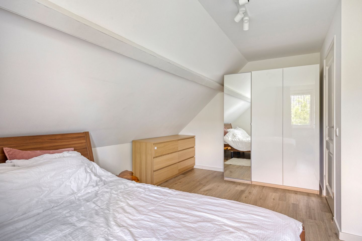 Foto 34 van Hoge Rijndijk 51-D