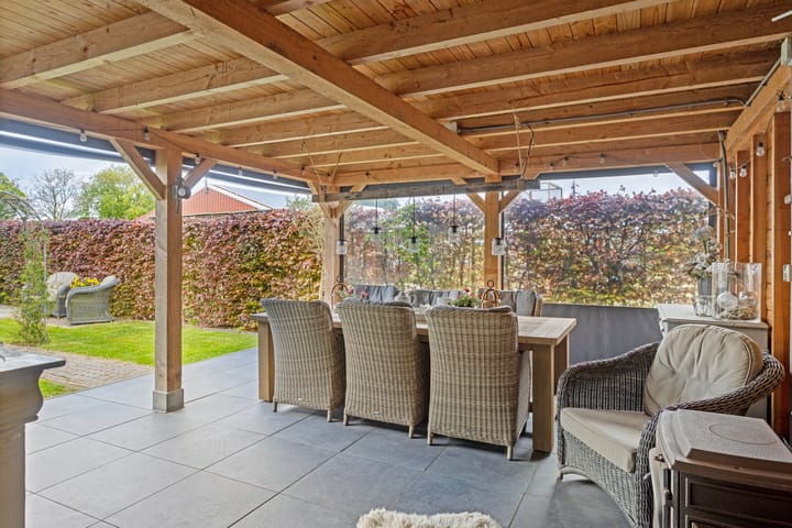 Foto 6 van Oostweg 3