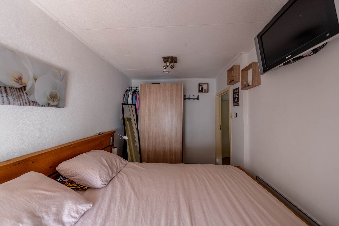 Foto 44 van De Ruijterstraat 37