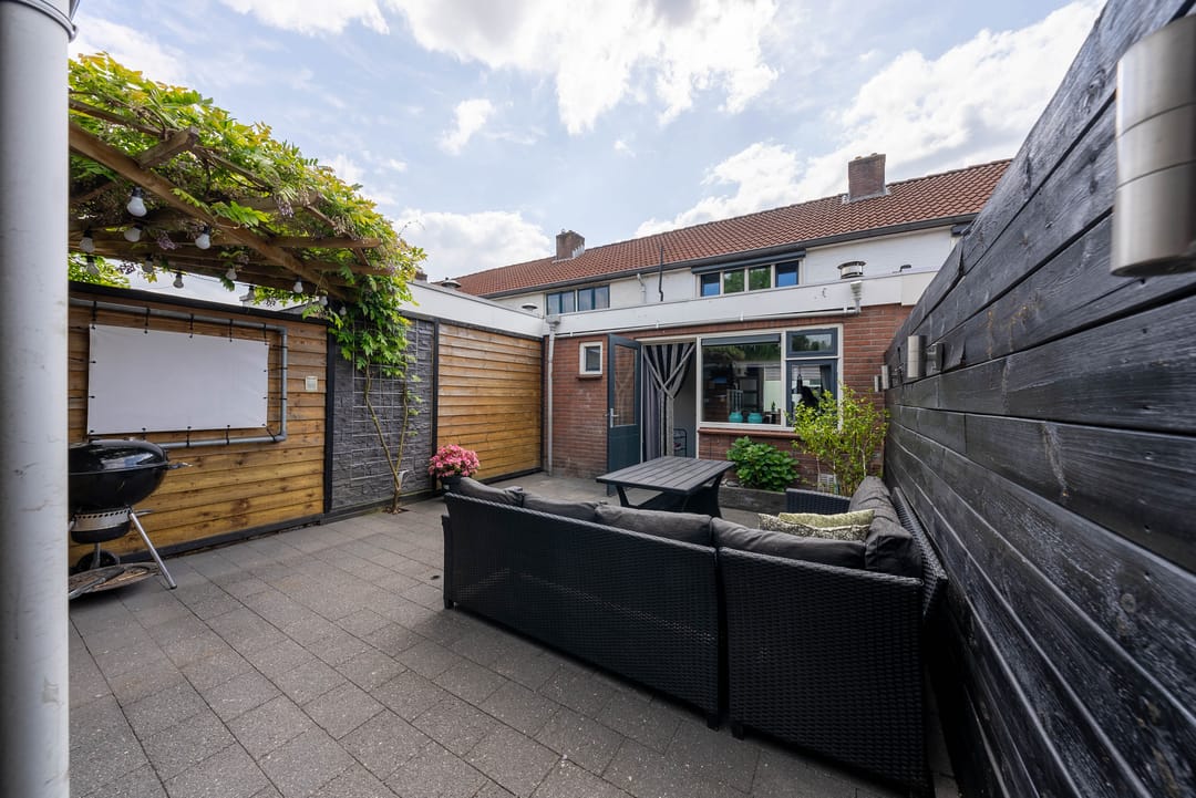 Foto 52 van De Ruijterstraat 37