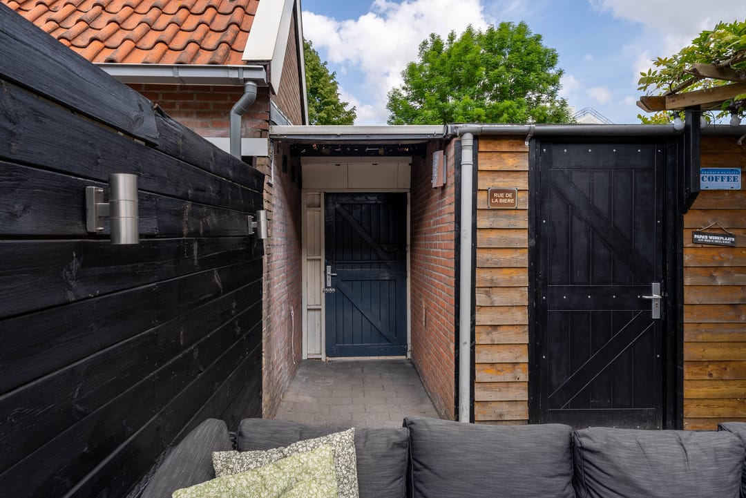 Foto 56 van De Ruijterstraat 37