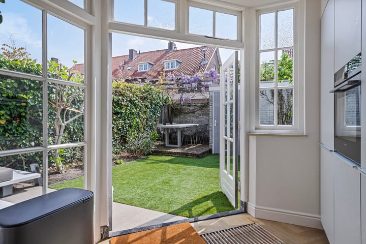 Foto 3 van Frederik Hendriklaan 103