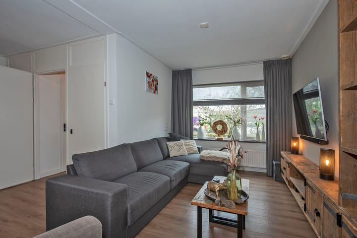 Foto 10 van Clematishof 66