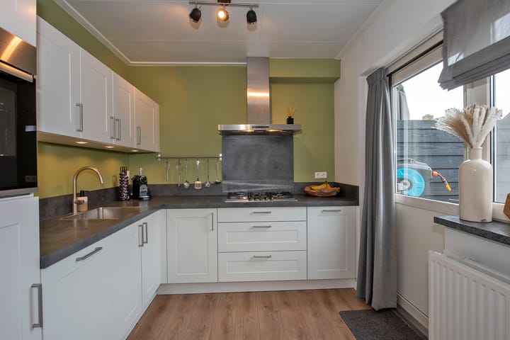 Foto 12 van Clematishof 66