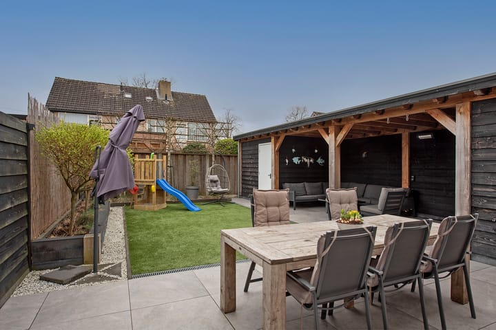 Foto 25 van Clematishof 66