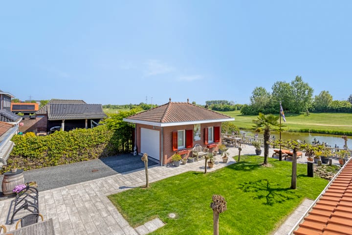 Foto 23 van Muddy Watersstraat 60