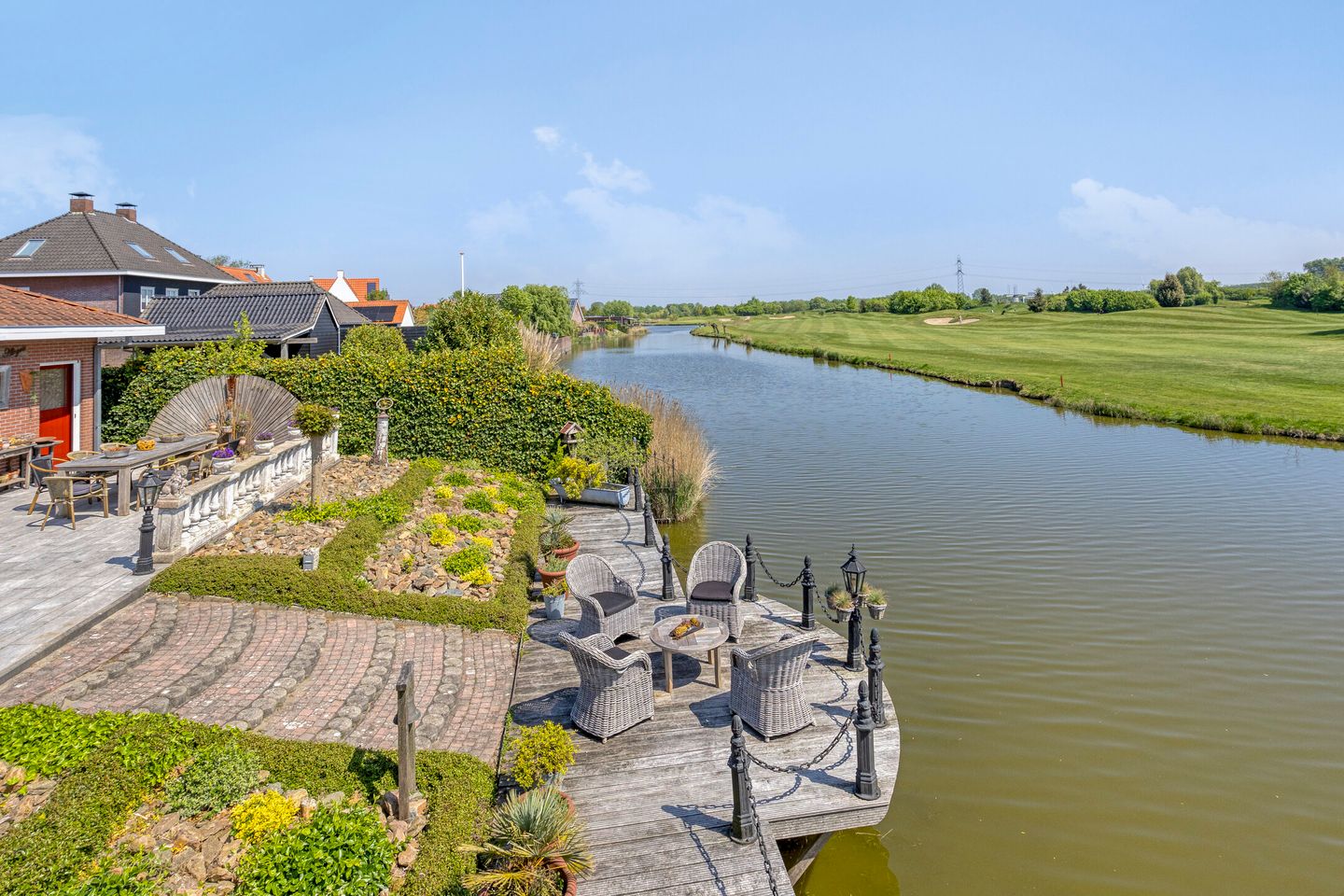 Foto 25 van Muddy Watersstraat 60