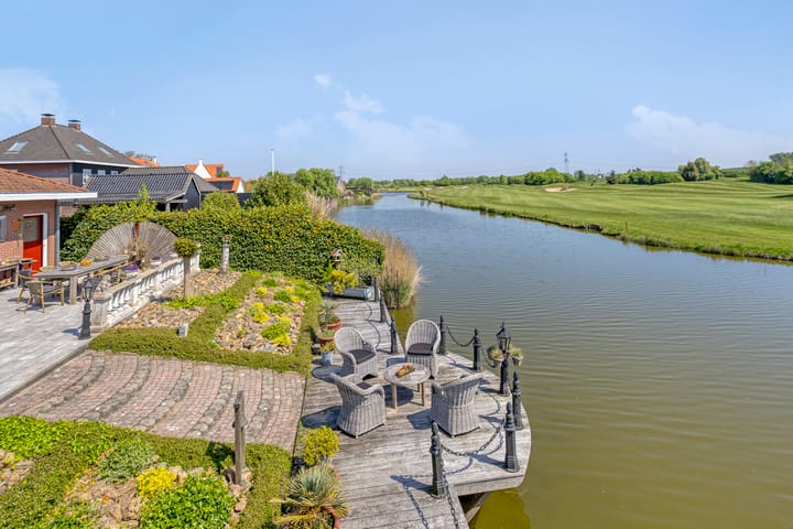 Foto 25 van Muddy Watersstraat 60