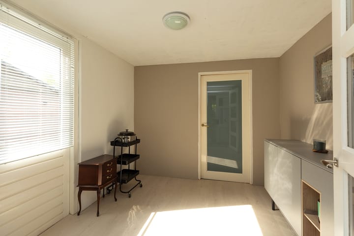 Photo 10 of Buizerd 14