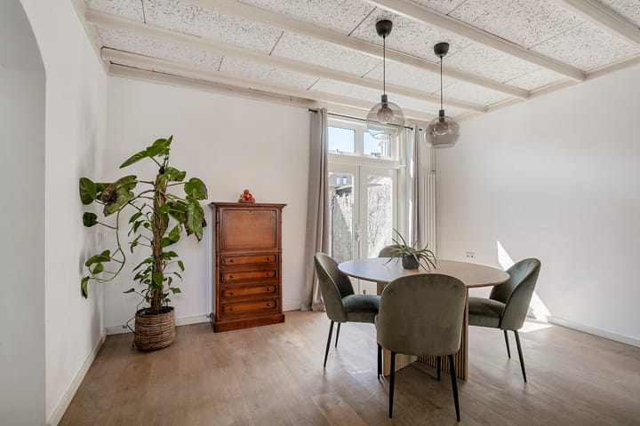 Foto 9 van Carnalaan 4