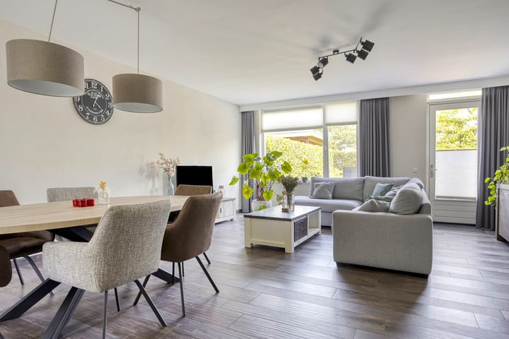 Foto 5 van Kamille 32