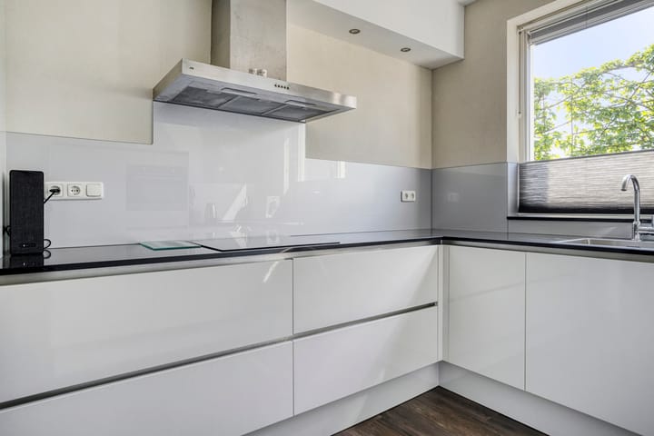 Foto 9 van Kamille 32