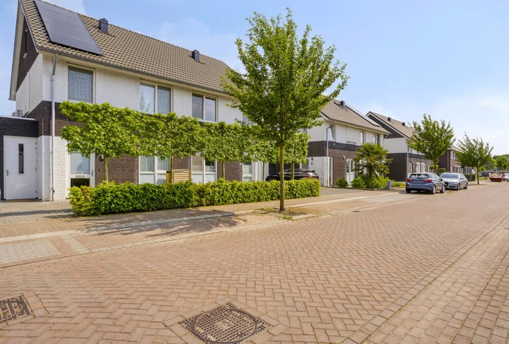 Foto 28 van Kamille 32