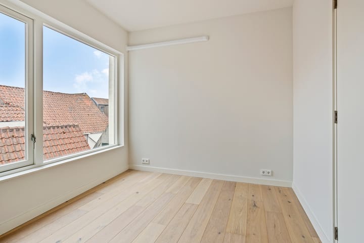 Photo 10 of Brabantse Turfmarkt 105