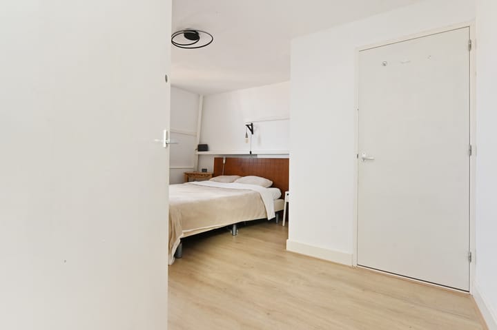 Foto 18 van Archimedesstraat 52-B