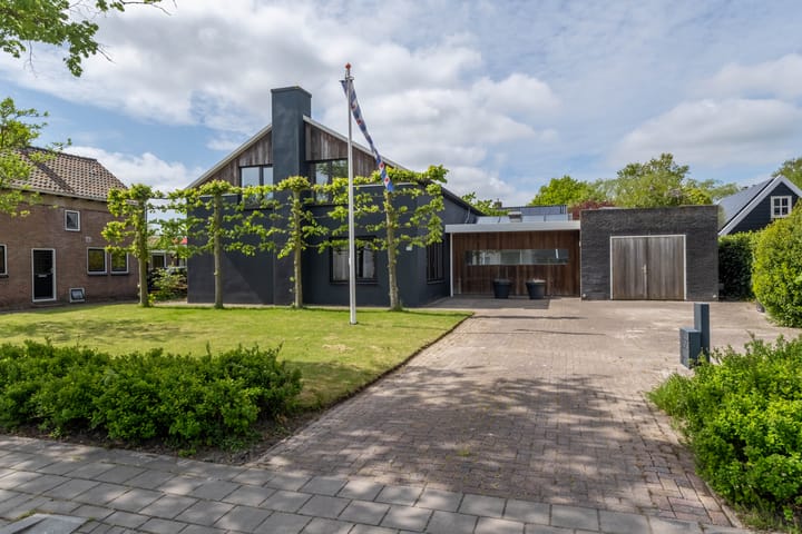 Photo 13 of Irenestraat 32