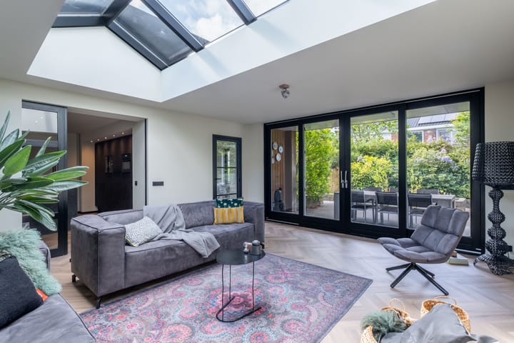 Photo 26 of Irenestraat 32