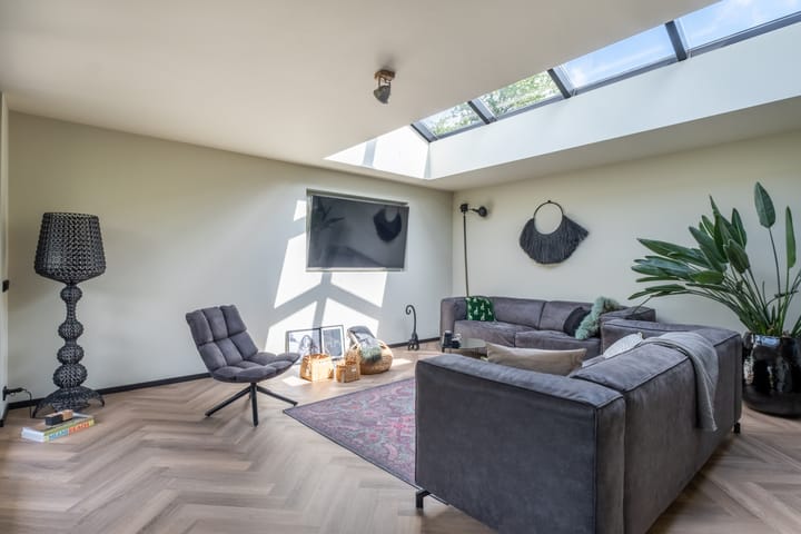 Photo 29 of Irenestraat 32