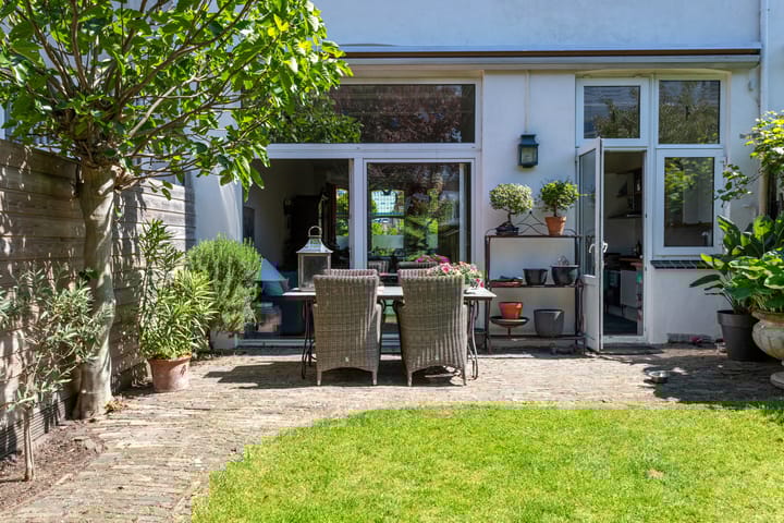 Photo 18 of Beeklaan 432