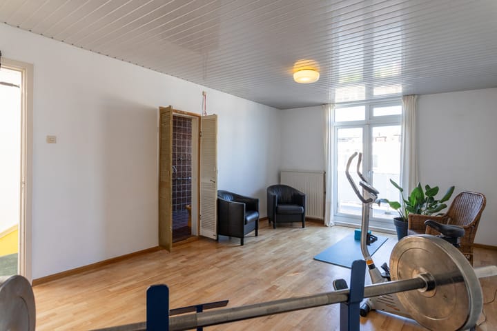 Photo 42 of Beeklaan 432