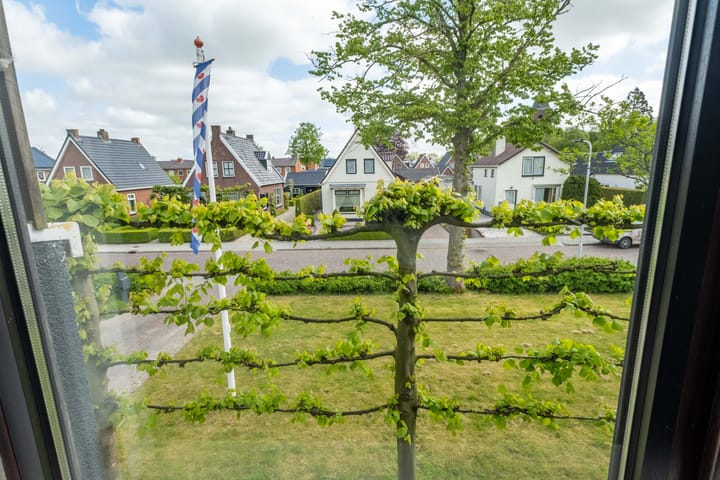 Photo 63 of Irenestraat 32