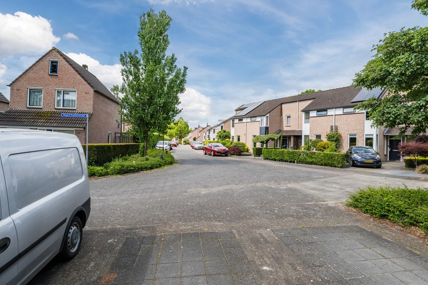 Foto 35 van Regent van den Heuvelstraat 19