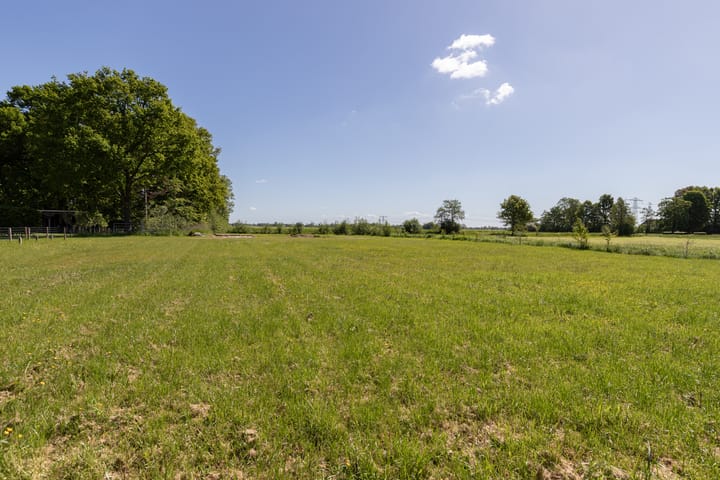 Photo 10 of Mensumaweg