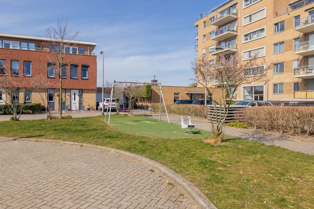 Foto 17 van Jan van Goyenplein 43