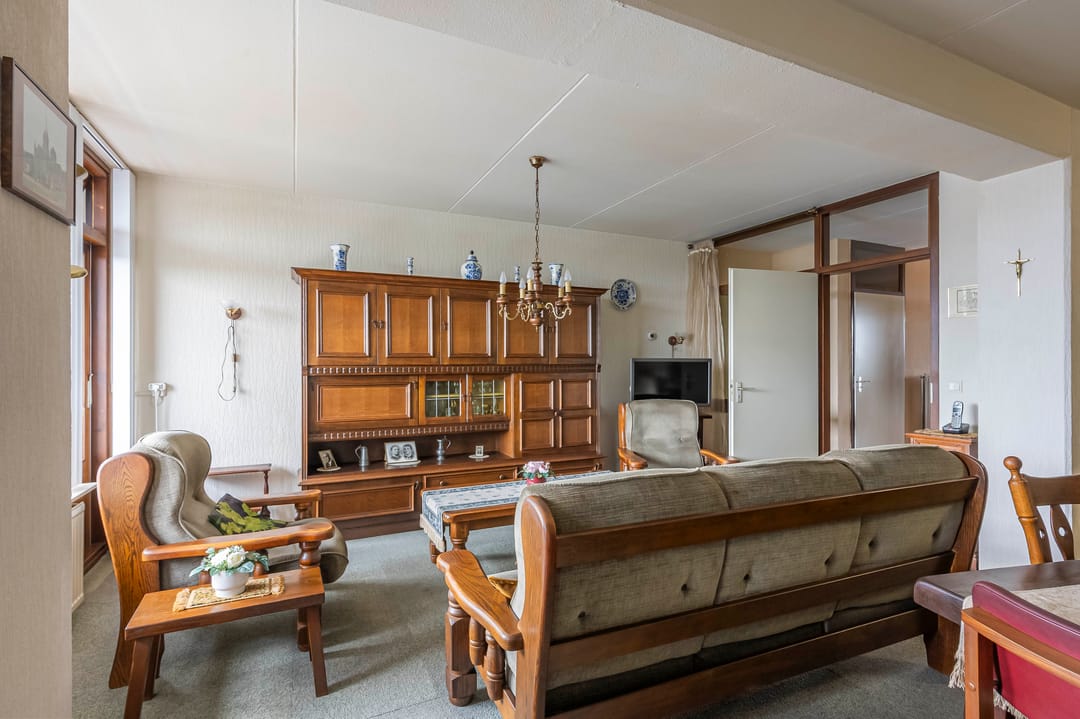 Photo 7 of Passage 32