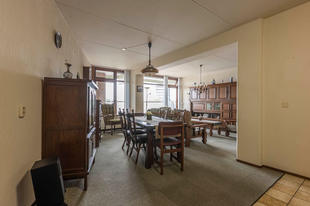 Photo 8 of Passage 32