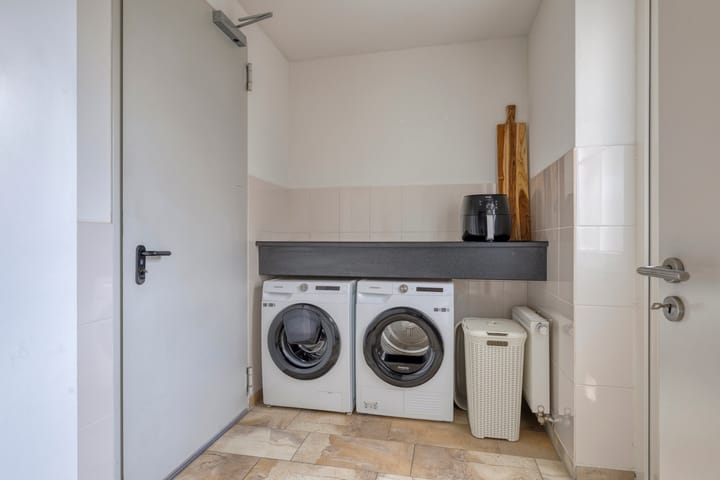 Photo 17 of De Veiling 35