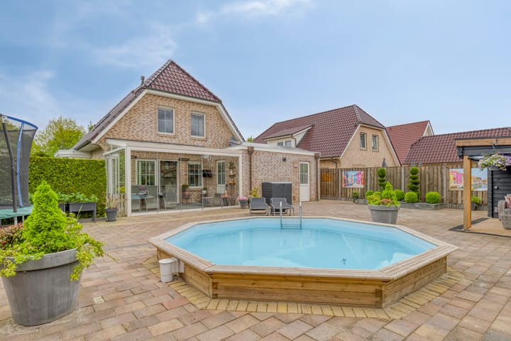 Photo 28 of De Veiling 35