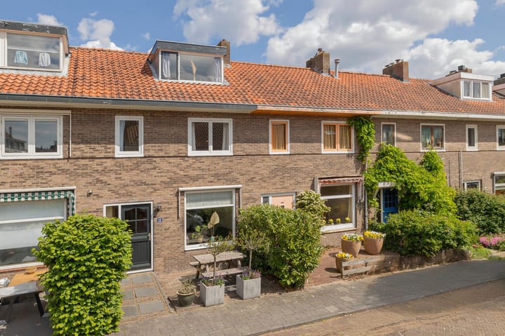 Foto 1 van Abraham Kuyperstraat 11